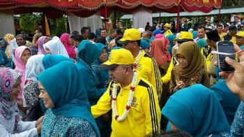 Plt Gubri Buka Bulan Bhakti Gotong Royong Masyarakat Rohil 2015