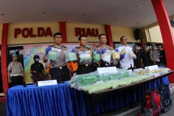 Polda Riau Sita 41 Kilogram Sabu-sabu 