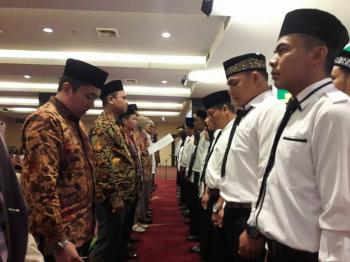 Hadapi Pilgubri 2018, 72 Panwaslu Kelurahan Se-Kota Pekanbaru dilantik