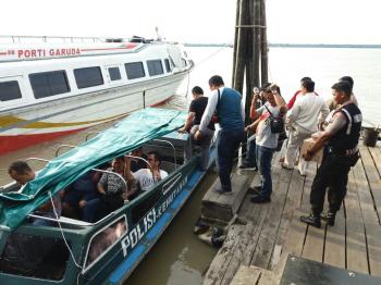 Kapal bawa miras ilegal di Meranti diamankan tim Mabes Polri