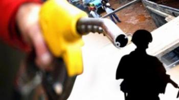Eits, oknum TNI ini ditangkap saat kawal 6000 liter minyak tanah