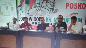 Jokowi Tiba di Pekanbaru Malam Ini