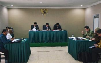 KIP minta SKK Migas buktikan jika tak termasuk Badan Publik