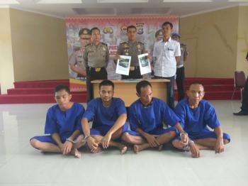 Polresta Pekanbaru ungkap pelaku curas mobil rental antar Provinsi
