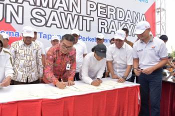 Dirut Bank Riau Kepri dan Menteri BUMN teken MoU