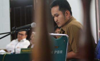 Ajudan Rusli Zainal, Said Faisal Divonis 7 Tahun Penjara