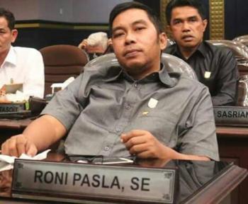 Aktor Intelektual Masih Keliaran, Dewan Desak Polda Riau Usut Aliran Uang Reklame CV RB