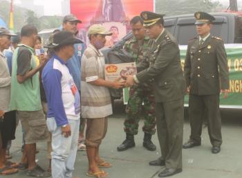 Sempena HUT TNI ke-70, Kodim 0302 Inhu Gelar Kegiatan Sosial