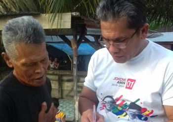 Jhon Girsang tampung curhat warga Desa di Inhu & Kuansing