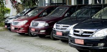 Inilah 25 Anggota DPRD Pekanbaru yang Belum Pulangkan Mobil Dinas