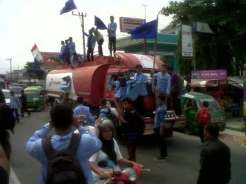 Tolak Kenaikan BBM, Mahasiswa Riau Sebut PDI Perjuangan Munafik