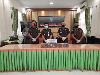 Kejari Pelalawan Eksekusi Setengah Miliar Rupiah