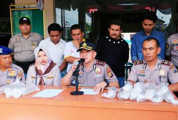 Polisi gagalkan penyelundupan bibit Baby Lobster senilai Rp32 Milyar