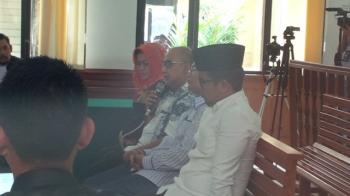 Sidang suap APBD, Toni beberkan aksi Suparman: Dia suruh semua anggota copot batery HP