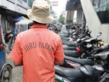 Takut bermasalah, Dishubkominfo Pekanbaru belum berani terapkan Perda Parkir