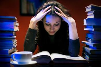 Hadeuh ! Tahun 2015, Beasiswa 3 Milyar Untuk Mahasiswa Dikurangi