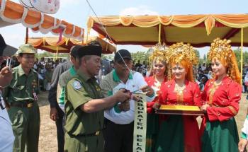 Tekad Bupati Harris jalankan Pendidikan Gratis menuju Pelalawan Cerdas