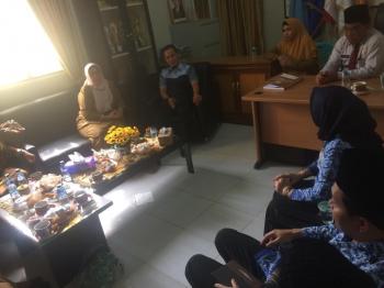 Kepsek SMP N 38 Pekanbaru Sebut Siswanya 50 persen dari Keluarga Broken Home & Anak Pungut
