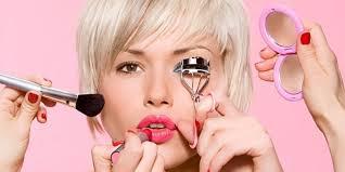 Wajah Tampak Lelah ? Ini Trik Make Up nya