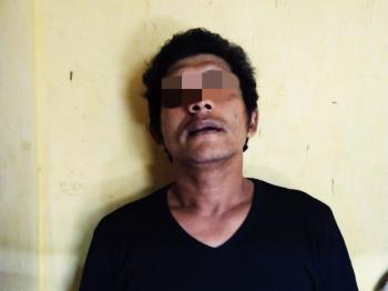 Bobol Ruko dan Nyamar Jadi Nenek-Nenek Berdaster, Albert Diamankan Warga Pekanbaru