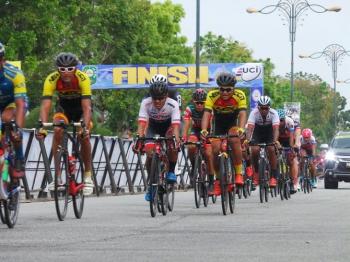 Keren!! Tour De Siak Ajang Rebut Poin UCI