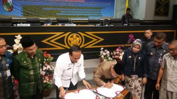 APBD-P Kota Pekanbaru tahun 2018 disahkan Rp2,659 Triliun