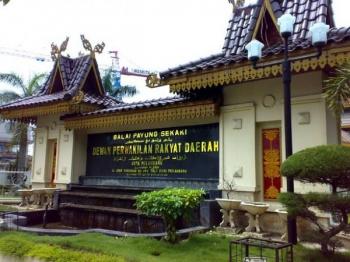 Plh Sekwan DPRD Pekanbaru Mengundurkan Diri, Dewan: Di DPRD ini banyak tantangan