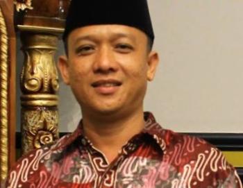 Anggota dewan dari Gerindra di Pekanbaru ini ngomong program KIP pusat tak jelas