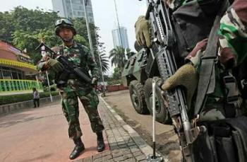 TNI ikut jaga Mapolres Dumai