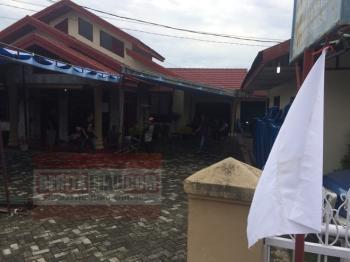 Di mata ketua RT, Jabonar Sinaga Ayah vokalis Momo Geisha dikenal sesepuh lingkungan