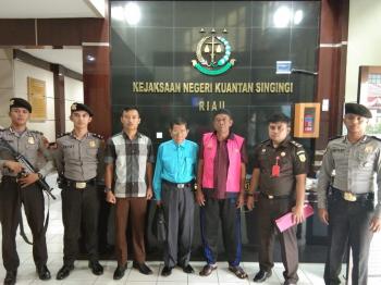 Kejari Kuansing Bekuk Buronan Korupsi Sertifikat Lahan PTPN V