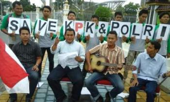 Lewat Lagu, BEM Universitas Riau Minta KPK dan Polri Berdamai