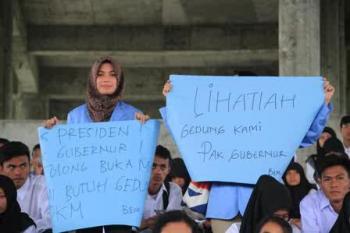 Mahasiswa UNRI: Soal PKM, Pemprov Riau dan PT Hasrat Tata Jaya Musuhan, Soal Proyek?