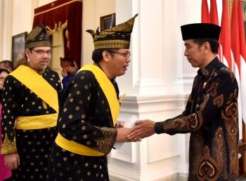 Presiden Jokowi Akan Terima Anugerah Gelar Adat LAM Riau