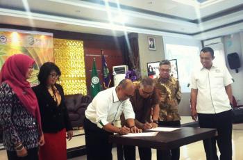 Sawit Goes to Campus di UIR | Apkasindo Riau beberkan fakta Sawit adalah Kita