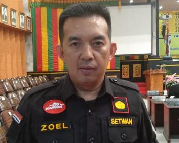 Sah! Gubri Teken Surat Keputusan Pimpinan Definitif DPRD Kota Pekanbaru