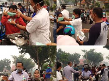 FWL DPRD Pekanbaru dan Dewan Bagikan 10 Ribu Masker