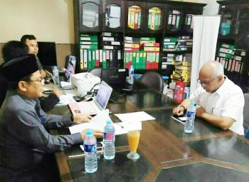 Bawaslu tanyakan dukungan Pjs Bupati Inhil di grup WA
