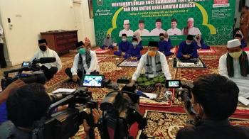 Jelang Ramadan, Pemprov Riau Gelar Zikir dan Doa Bersama