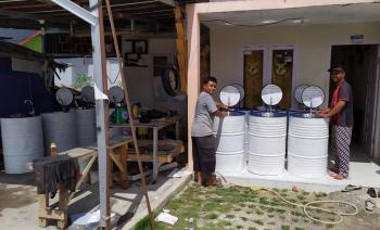Wabah Covid -19, Warga Kubang Buat Wastafel Unik Dari Drum Minyak Bekas