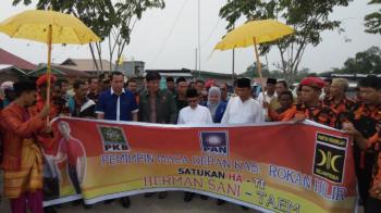 Daftar ke KPU, HaTi Janjikan Masa Depan Rohil  yang Lebih Baik