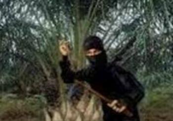 Dikeroyok Polisi dan Satpam, Ninja Sawit Ini "kokang" Senapan Angin