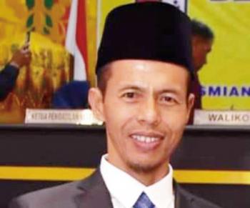 Pemko Pekanbaru Tunda Bantuan Menunggu Korban Berjatuhan