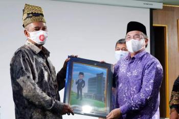 Semarak English Communication Award 2021 Fikom UMRI