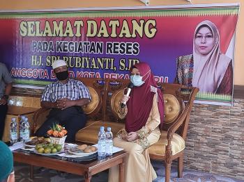 Zonasi Sekolah Membingungkan Jadi Keluhan di Reses Sri Rubiyanti