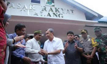 Resmikan Pasar Rakyat, Bupati Siak Syamsuar: ini Program Strategis