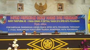 Tiga Ranperda, disampaikan 8 Fraksi DPRD Pekanbaru di paripurna