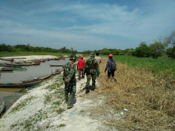 Babinsa Ajak Masyarakat Kembalikan Fungsi Taman Nasional Tesso Nilo