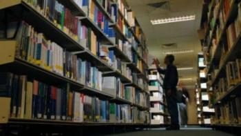 Minat Baca Rendah, Pengelola Pustaka Harus Pandai Menarik Pengunjung