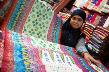 BRI Dukung Songket Riau Go Internasional